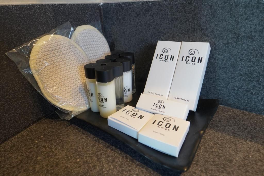Icon Beach Suites Hotel  — 4