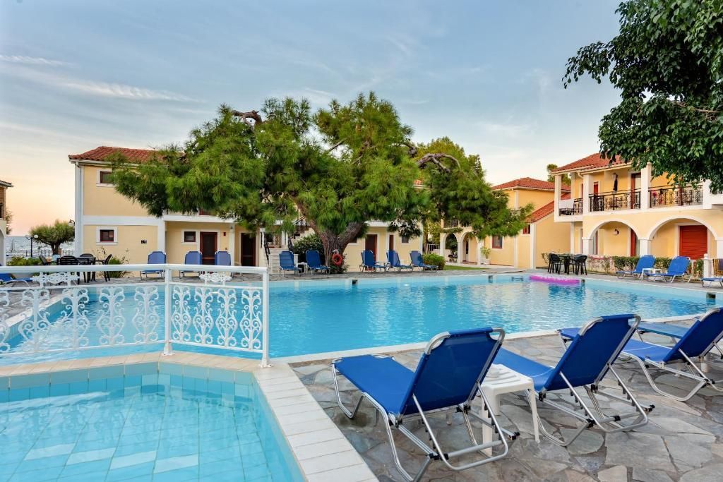 Iliessa Beach Hotel — 4