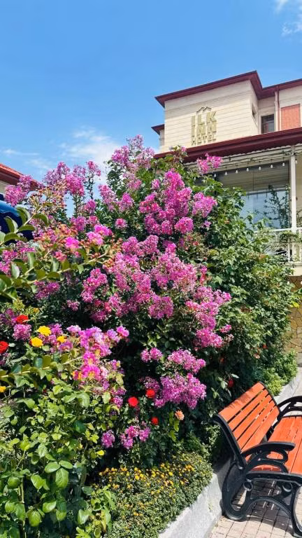 Ilk Inn Hotel — 8