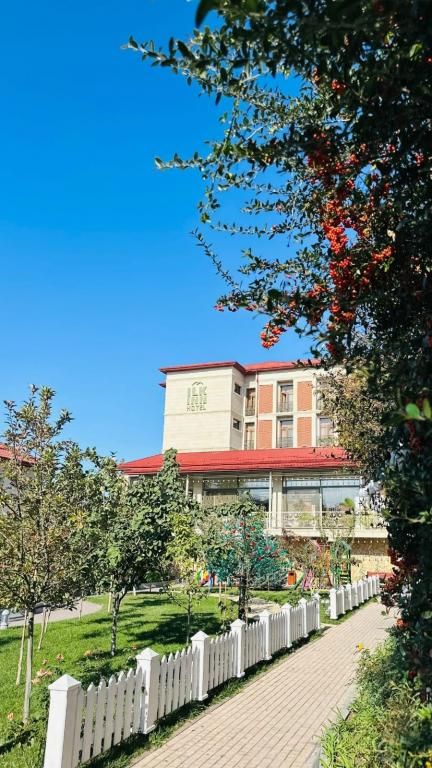 Ilk Inn Hotel — 7