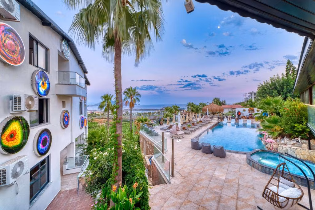 Illusion Beach Club Hotel +16 — 9