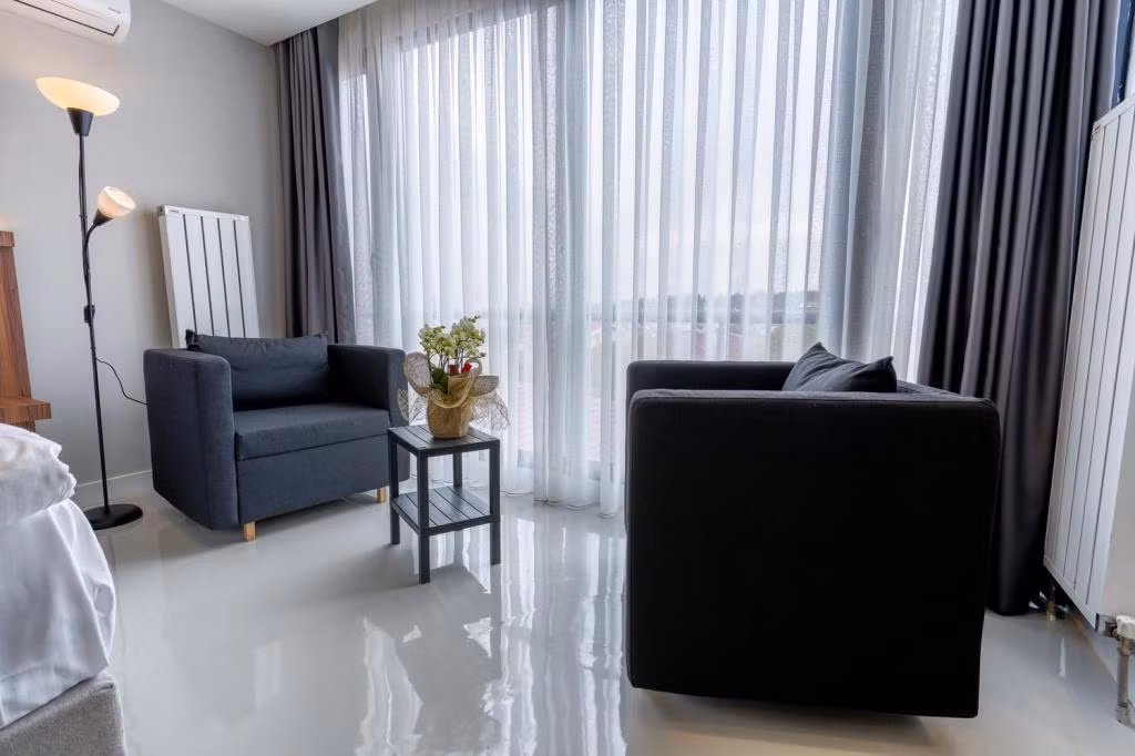 Joyful Hotel By GNL — 4