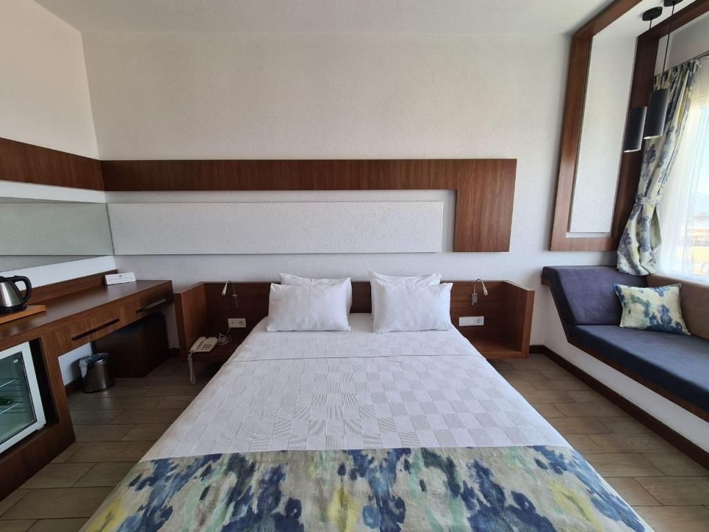 Karakaş Otel — 5