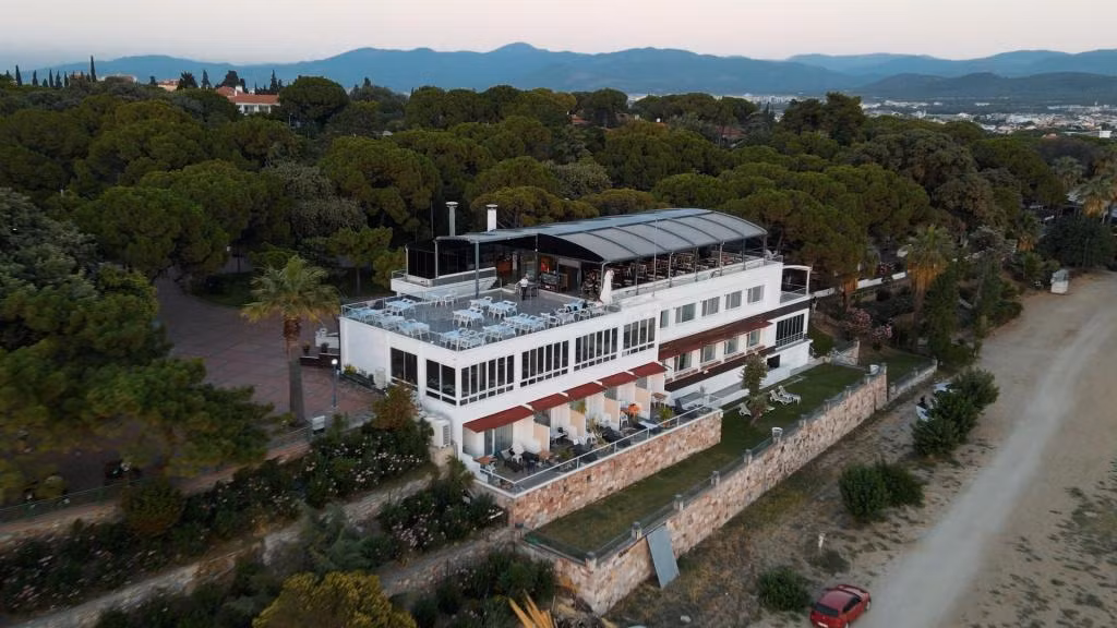 Karakaş Otel — 2