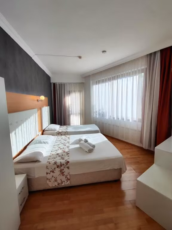 Kaş Uğur Otel — 7