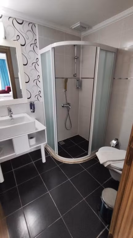 Kaş Uğur Otel — 8