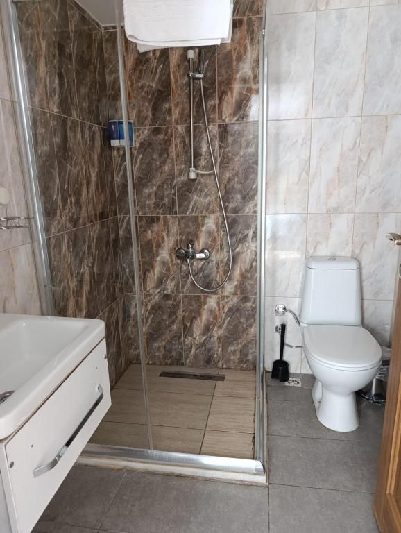 Kadıköy Arya Hotel — 10