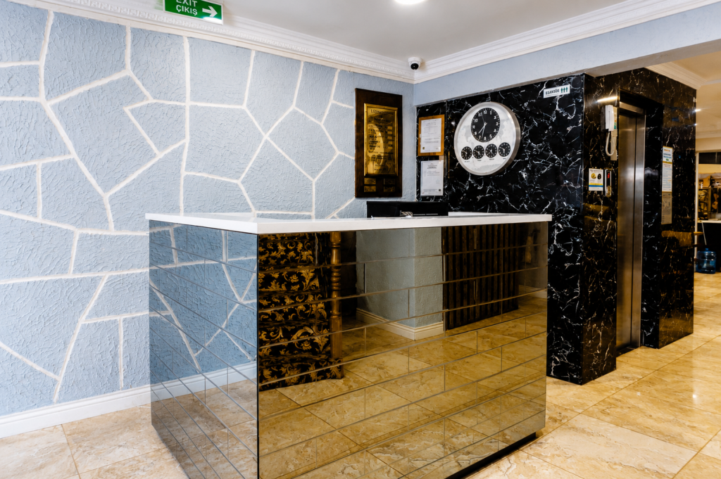 Kadırga Antik Otel — 5