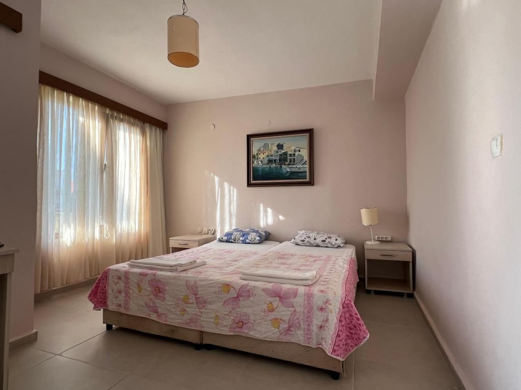 Kalanora Hotel — 4