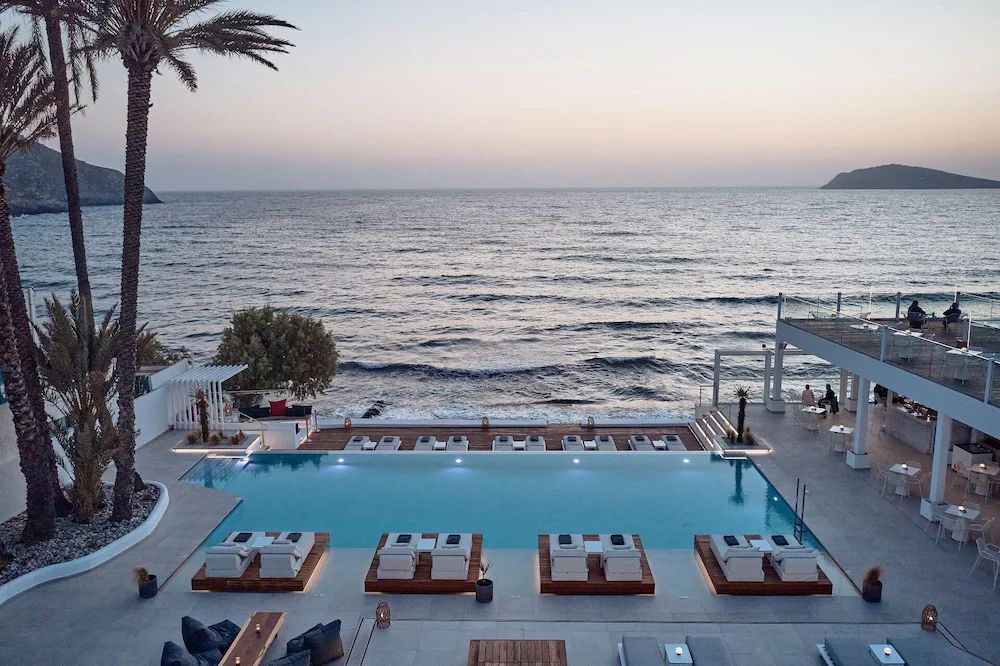 Kantouni Beach Boutique Hotel — 4