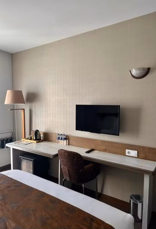 Kanyonvadi Hotel — 5