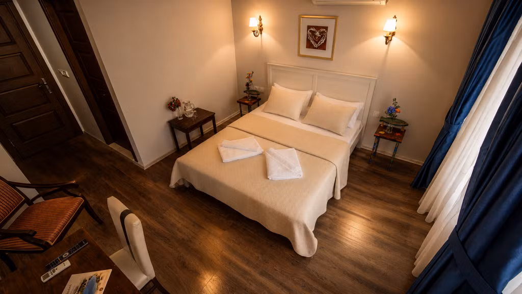 Karaburun Konak Hotel — 9