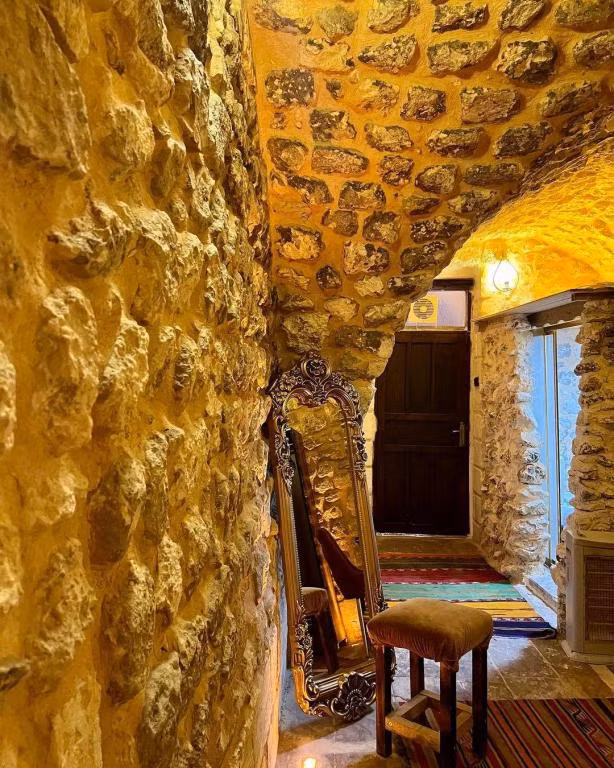 Karagül Otel — 8