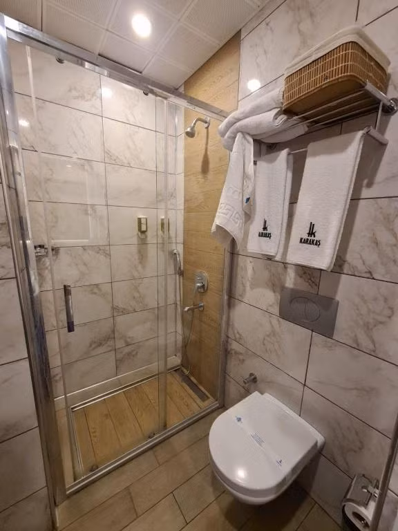 Karakaş Otel — 8