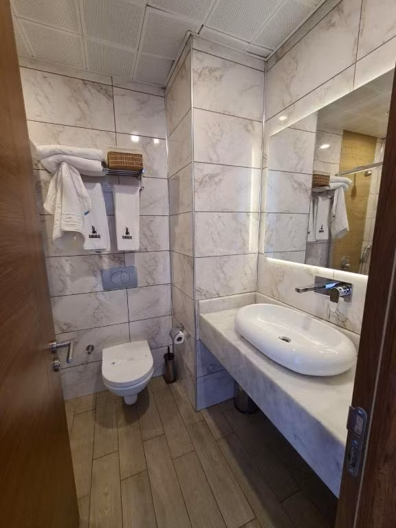 Karakaş Otel — 9
