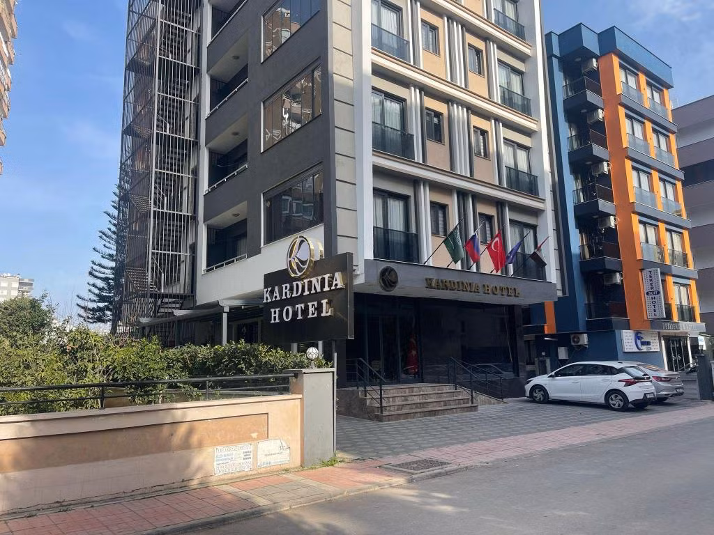 Kardinia Hotel — 10