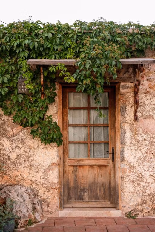 Kassandra Heritage — 4