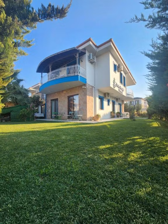Kaya Koruğu — 3