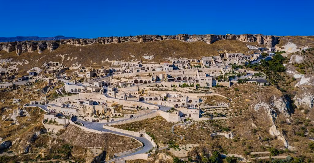 Kayakapı Premium Caves Cappadocia — 4
