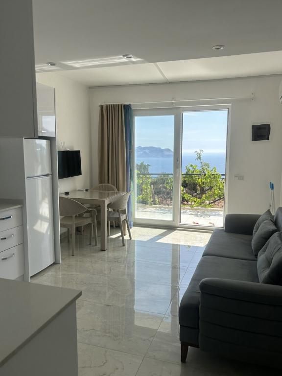 Kaş Ay Işığı Suit Apart — 8