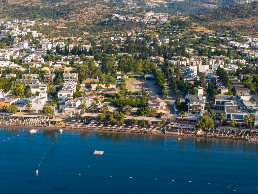 Kefi Beach & Suites — 3