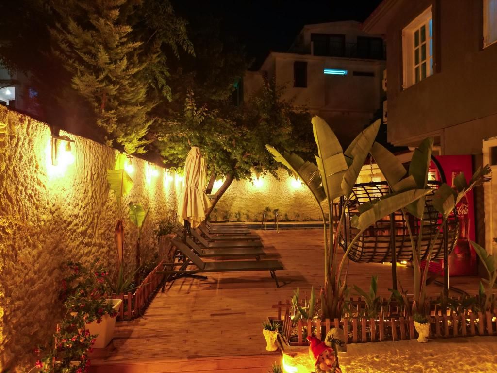 Kekik Alaçatı Otel — 4