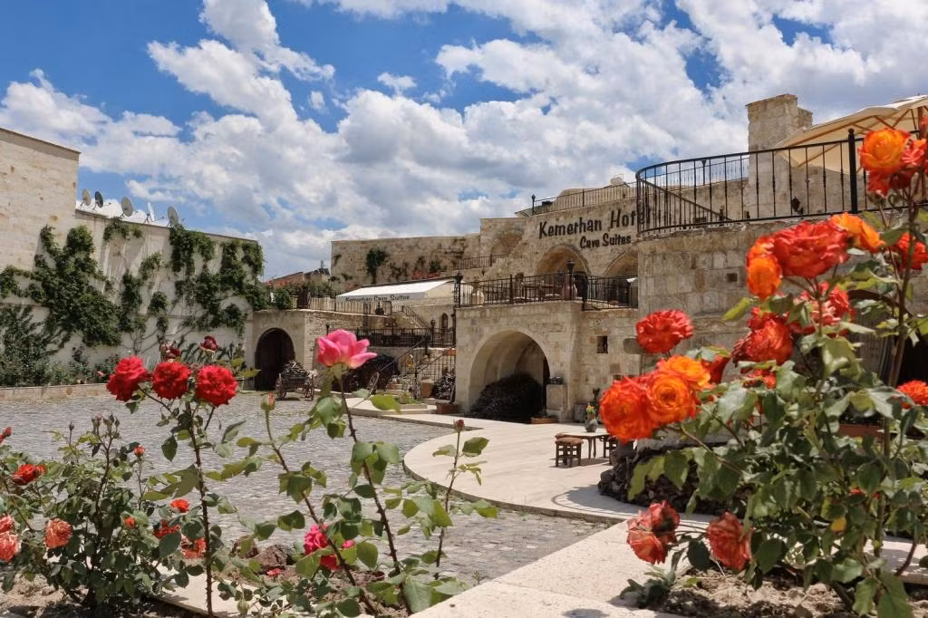 Kemerhan Cave Suites — 3