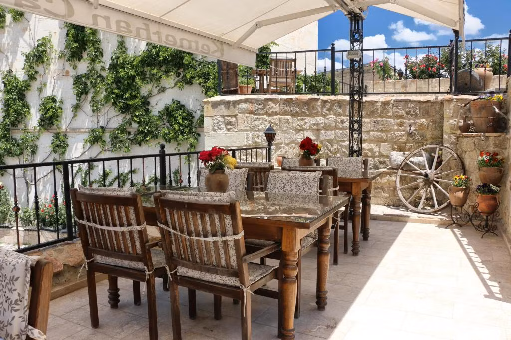 Kemerhan Cave Suites — 6