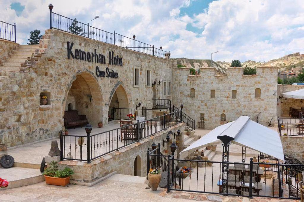 Kemerhan Cave Suites — 8