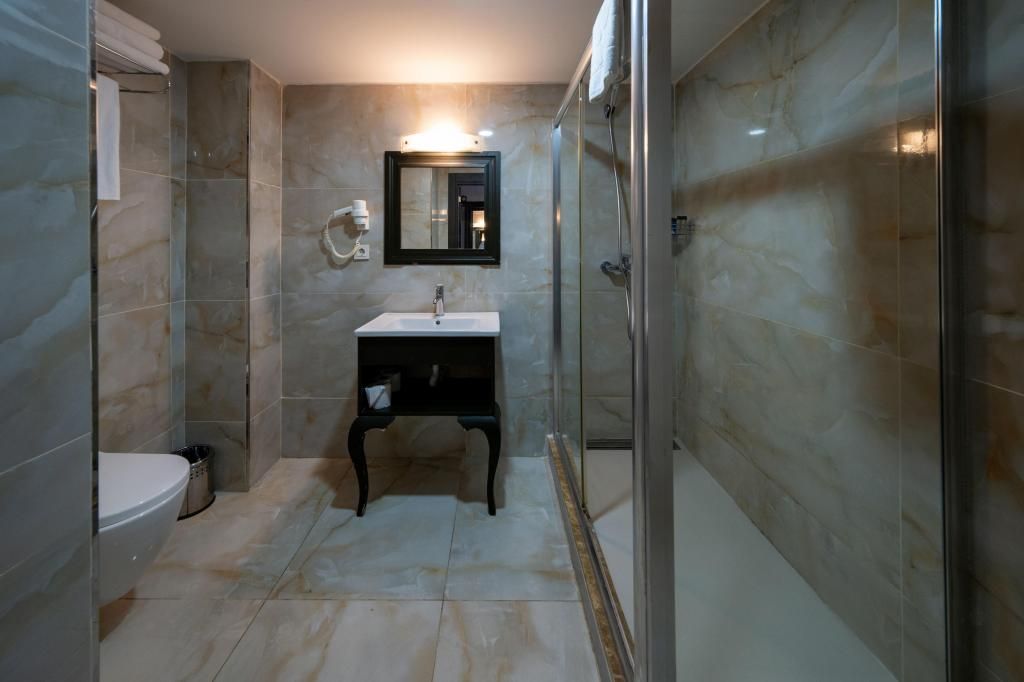 Kensington Hotel Old City — 5