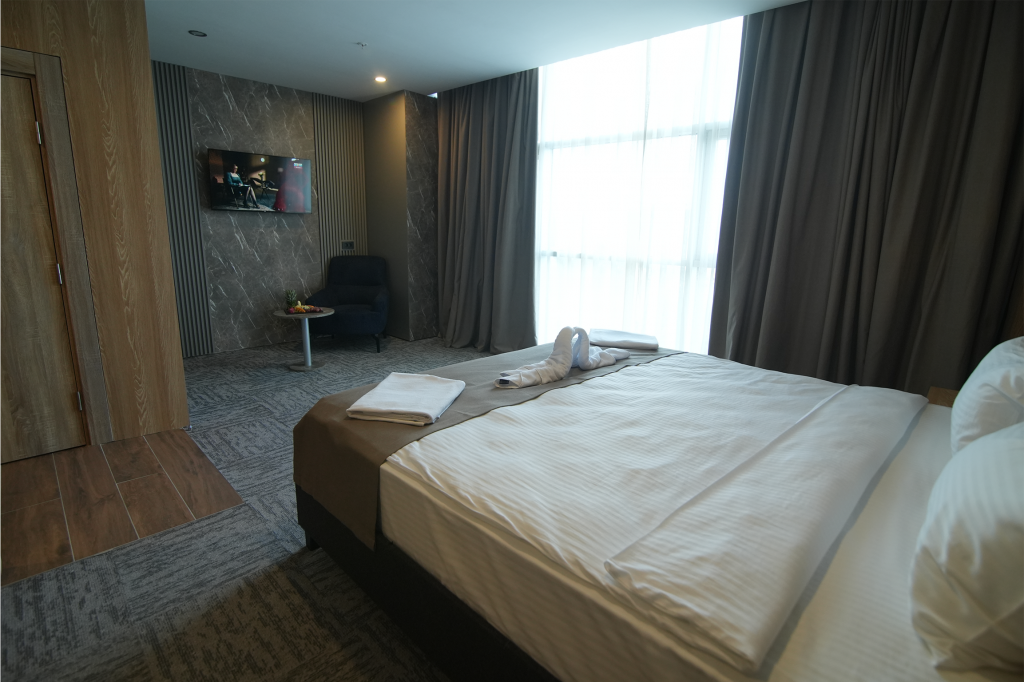 Kentroom Hotel — 7
