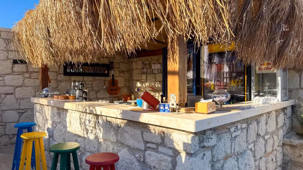 Kiva Alaçatı Hotel By Amarillo +12 — 9