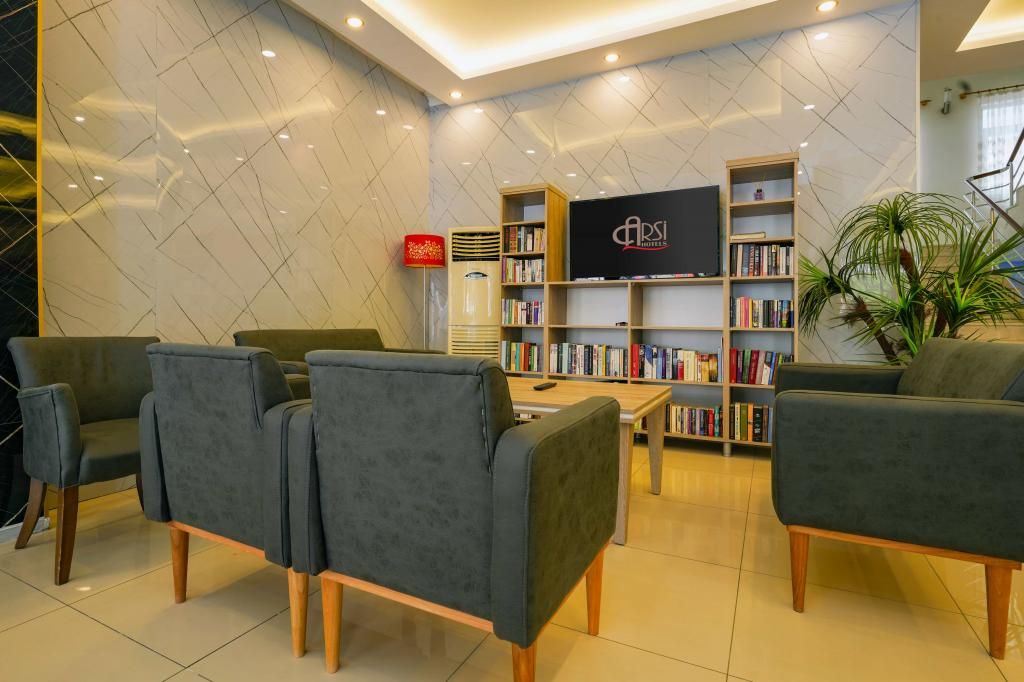 Kleopatra Arsi Hotel — 9