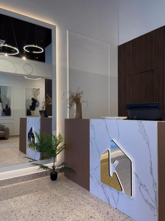 Komunna Luxe Batumi — 2
