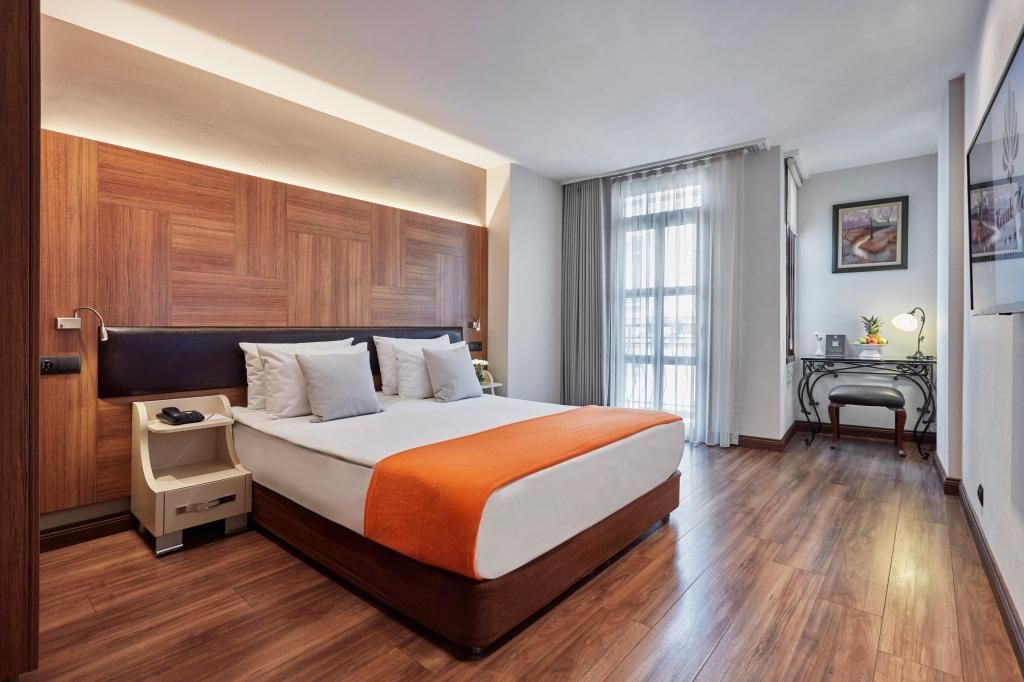Konak Hotel Taksim — 8