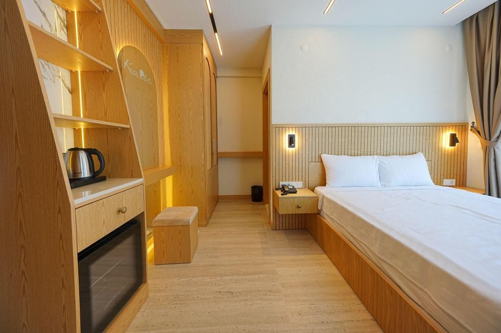 Kum Urla Otel — 9