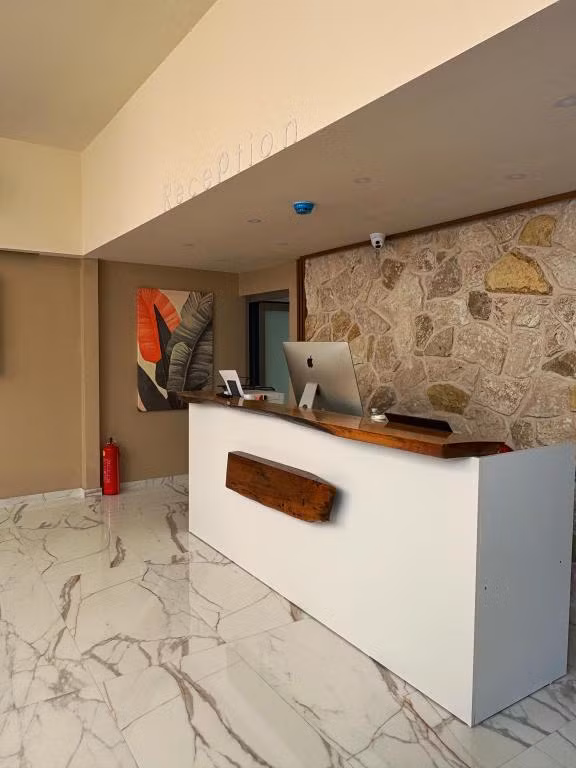 Loca Centre Hotel — 5