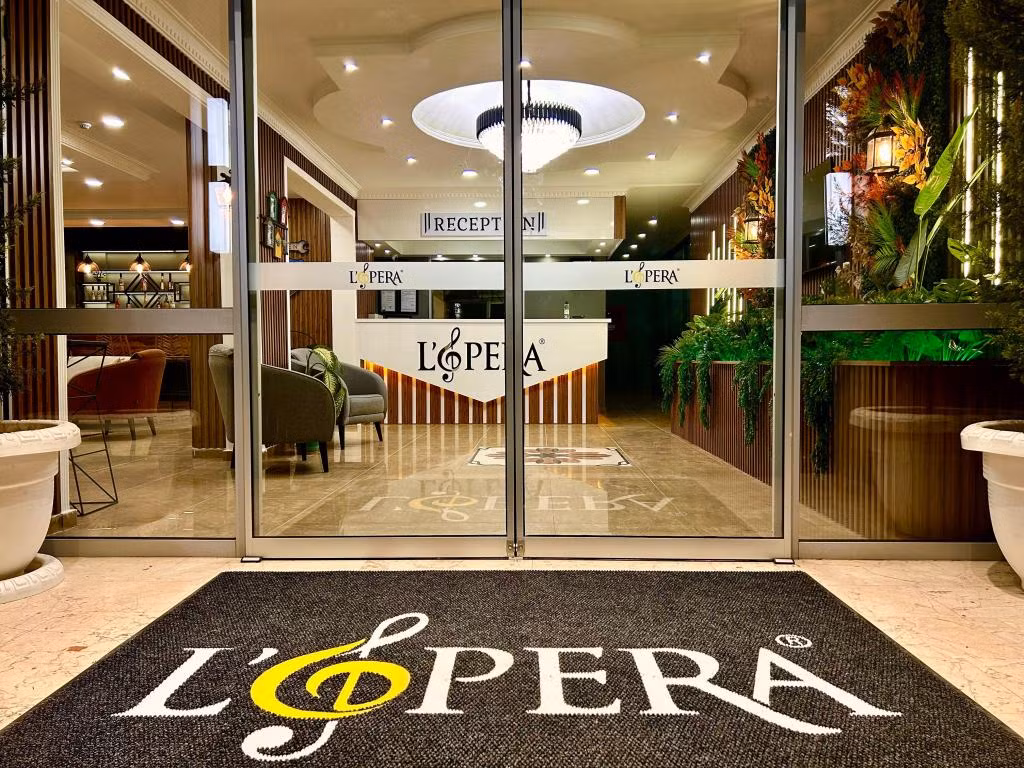 Lopera Beach Hotel — 5