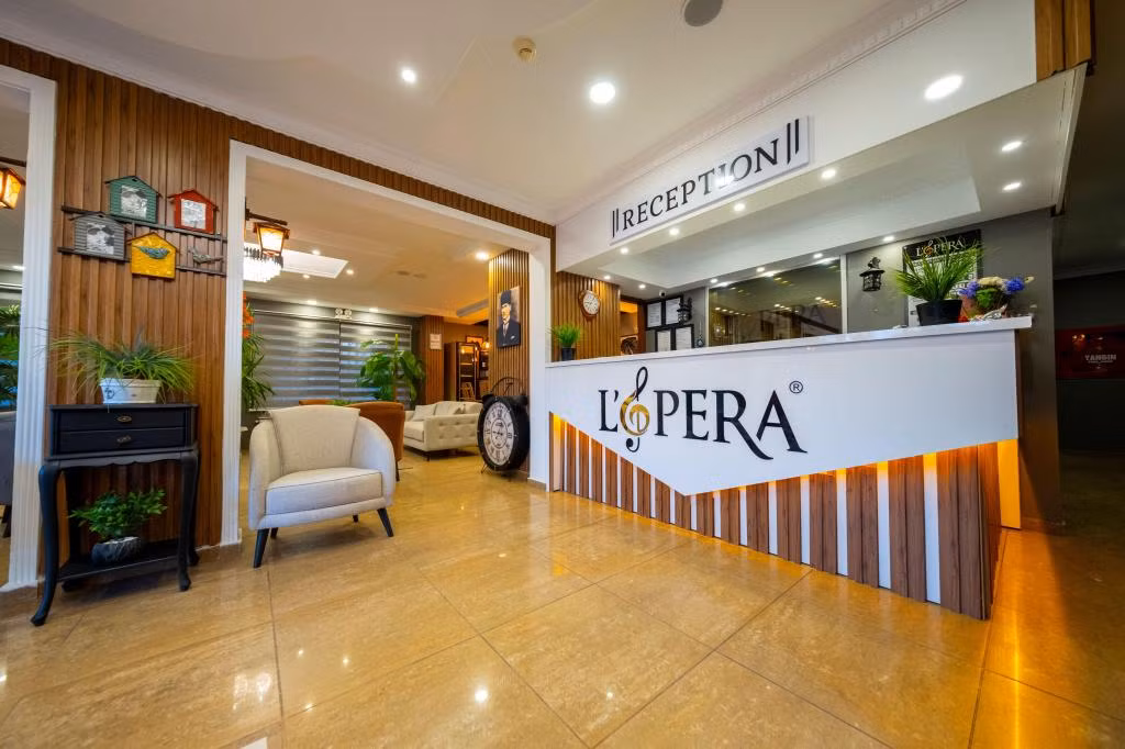 Lopera Beach Hotel — 9