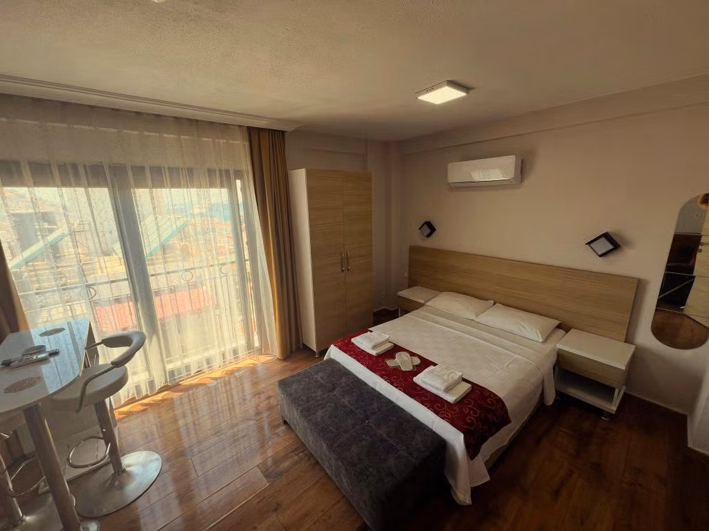 La Isla Apart Hotel Kuşadası — 2