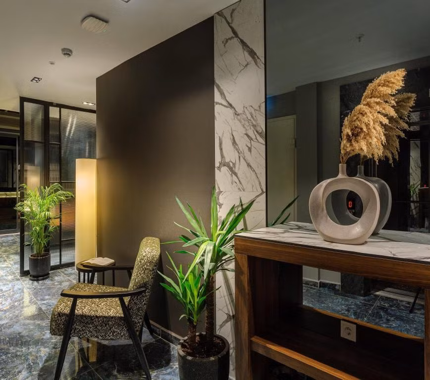 La Mia Suites — 3