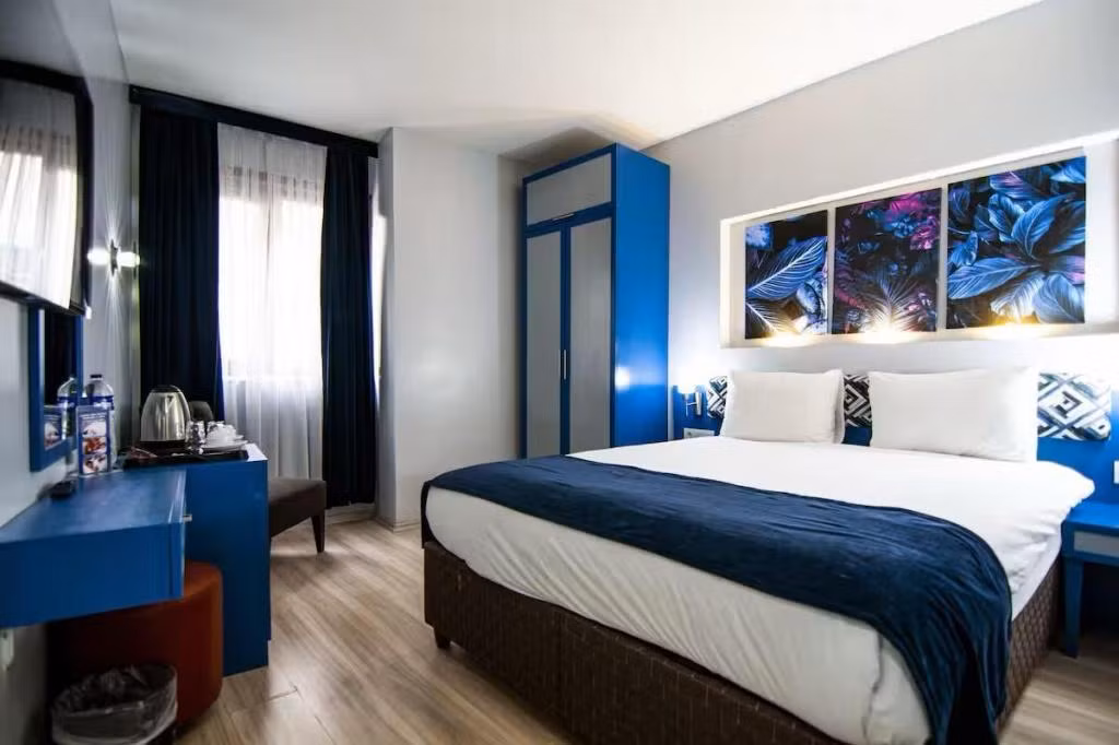 Lapis Inn Hotel (Ex Ambassador) — 10