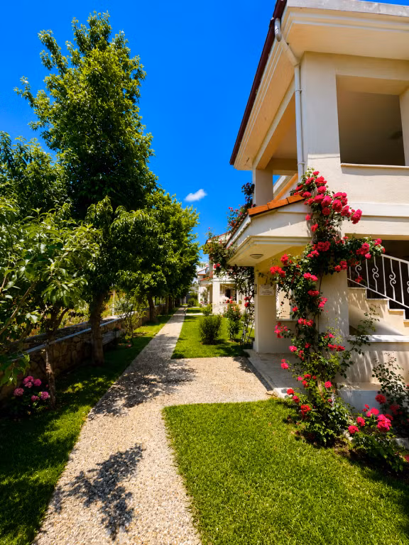 Larimar Suite Hotel — 5