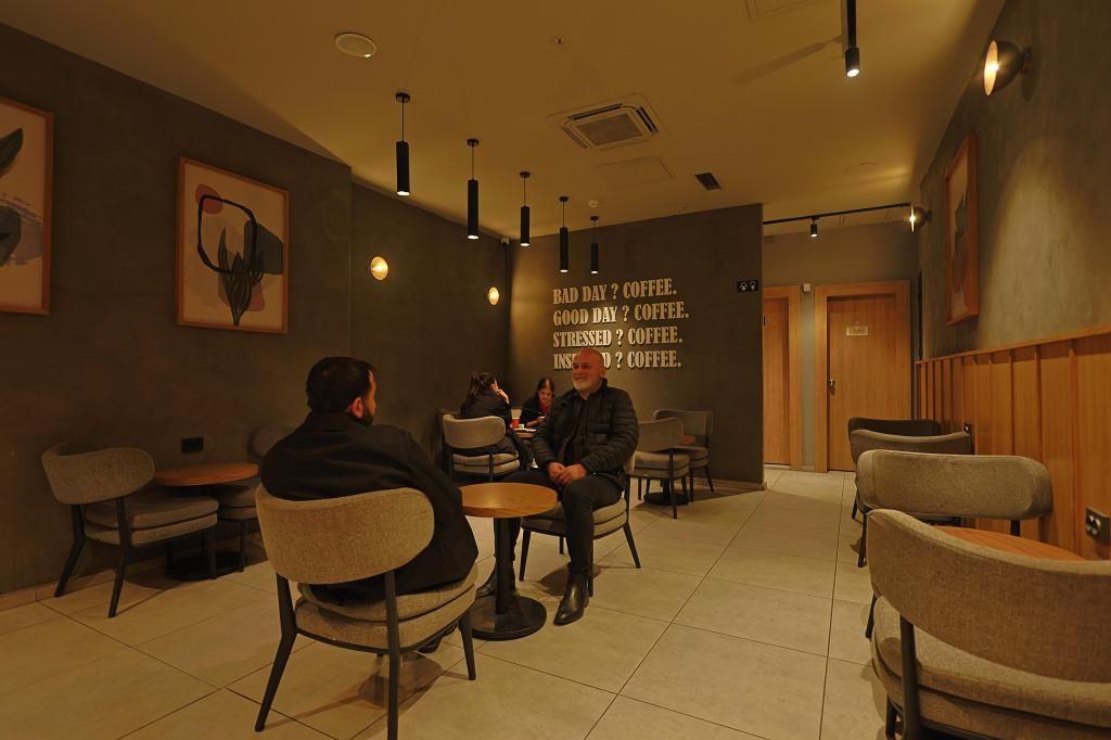 Lavender Airport Hotel — 8
