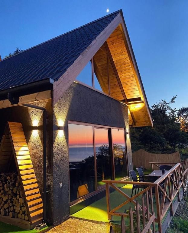 Lavinya Suit Bungalov — 2
