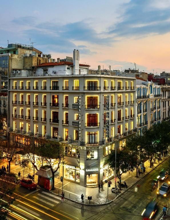 Le Palace Hotel — 3