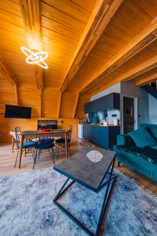 Leaders Bungalow — 7