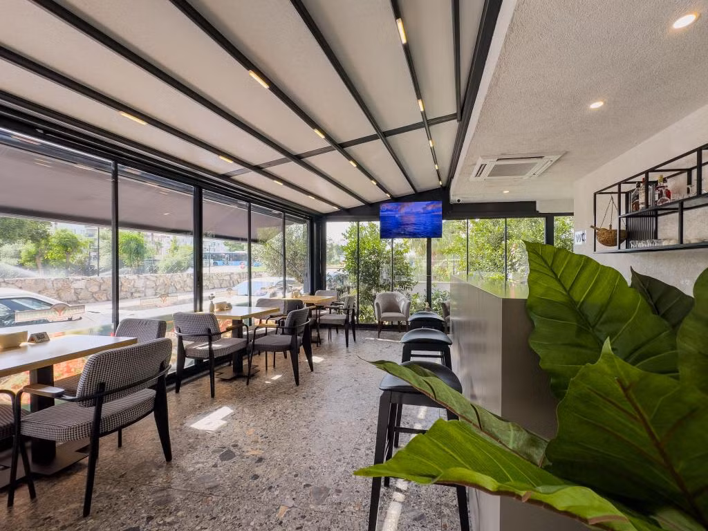Leaf River Suites — 5