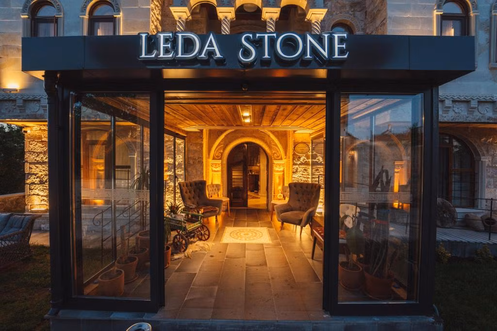 Leda Stone House — 3