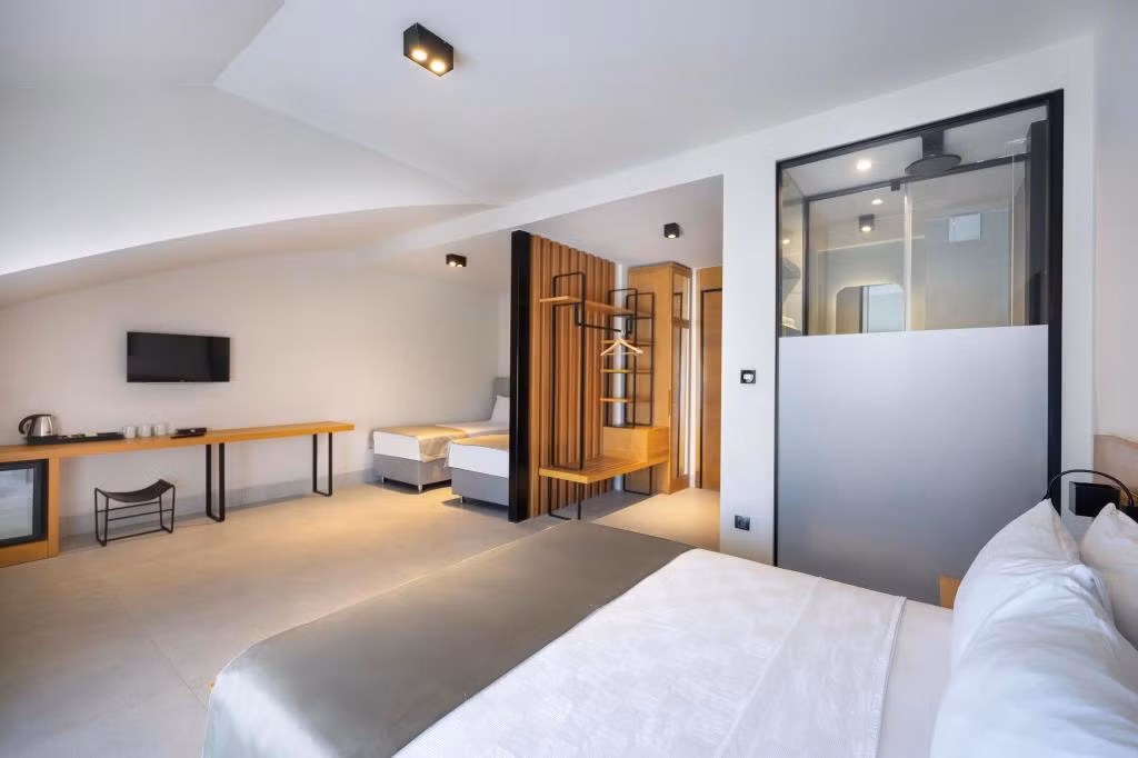 Lei Hotel — 9